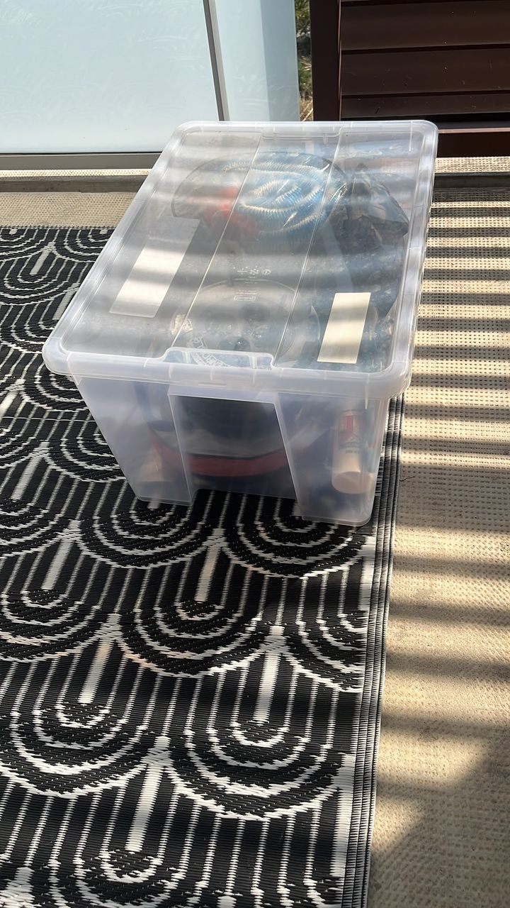 Boîte de rangement plastique solide — photo 3