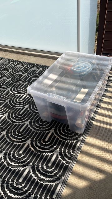 Boîte de rangement plastique solide